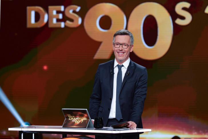 Jean-Luc Lemoine sur le plateau du jeu